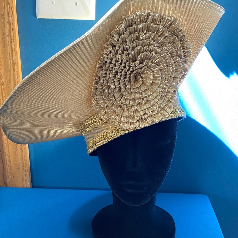 Vintage Gold Women's Hat